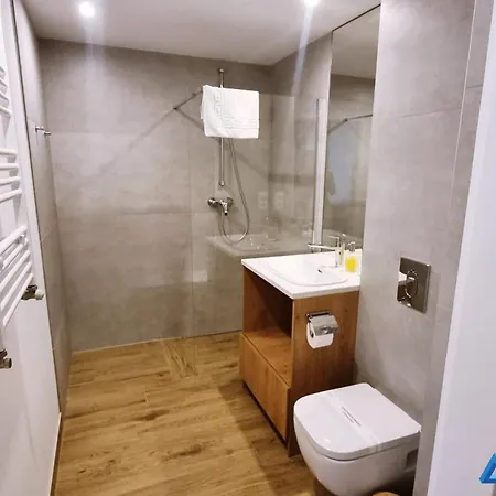 365pam - Prywatne W *